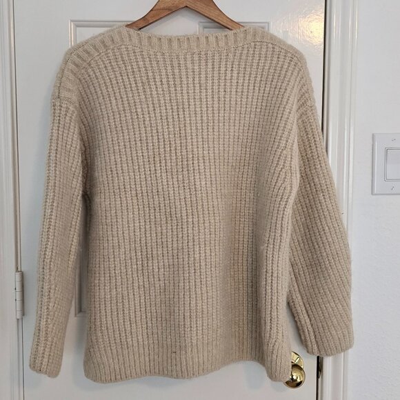 NWT - ZARA Cream Knit Sweater - Size XS - S - Picture 3 of 4